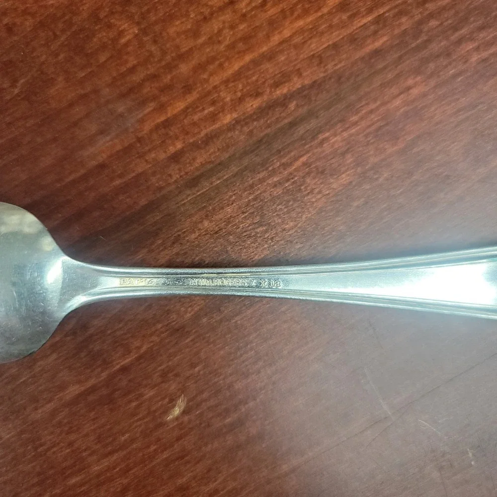 Wm Rogers Arbutus 1914 Silverplate Teaspoons Vintage Set of 2 Floral Art Nouveau